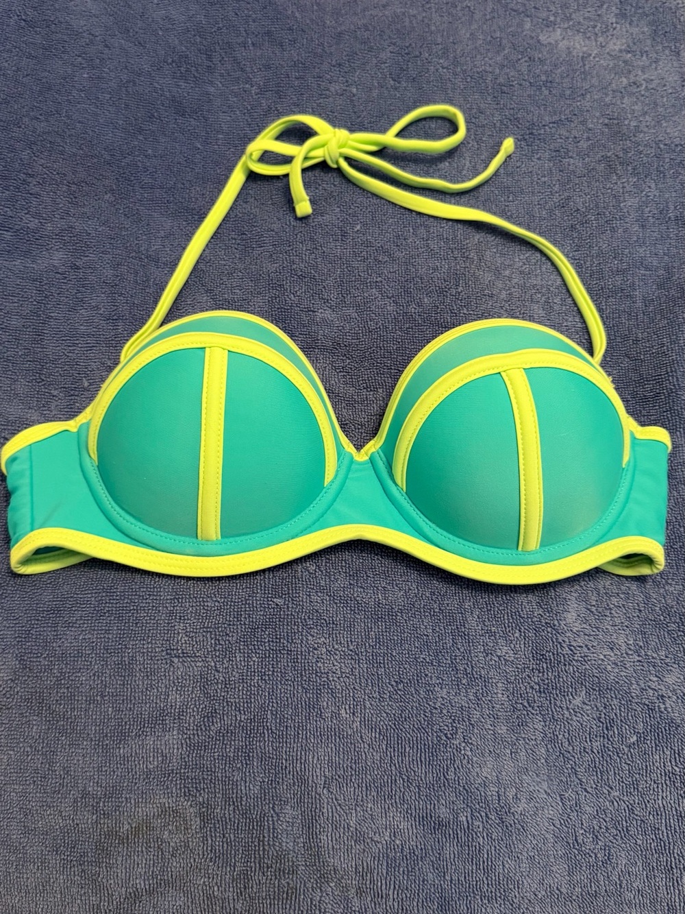 Neon Trim Green Underwire Bikini Top - Women Swim Small InMocean brand